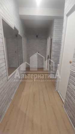 
   Продам 2-комнатную, 50.5 м², Андрея Губина ул

. Фото 2.