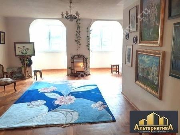 
   Продам 4-комнатную, 136 м², Куйбышева ул

. Фото 4.