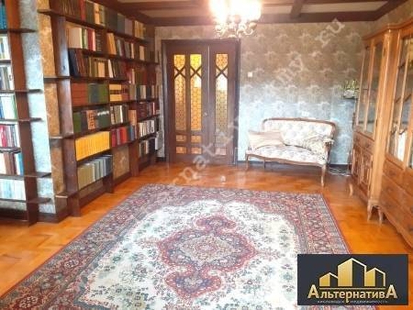 
  Продается 4-комн. квартира 136 м². Фото 1.