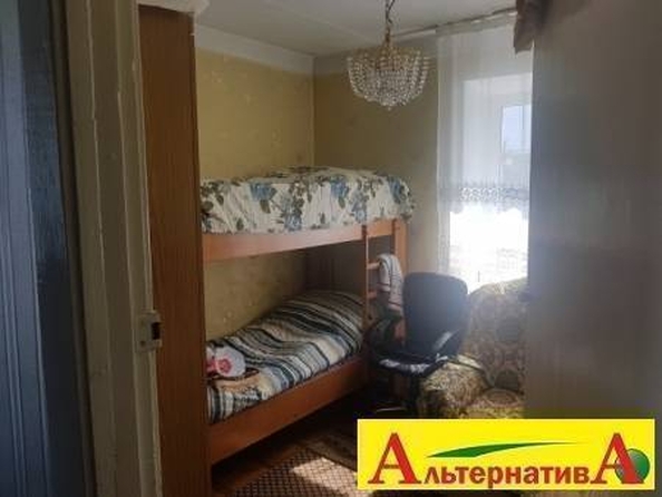 
   Продам 2-комнатную, 35 м², Героев Медиков ул

. Фото 2.