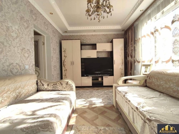 
   Продам 2-комнатную, 62 м², Катыхина ул

. Фото 3.