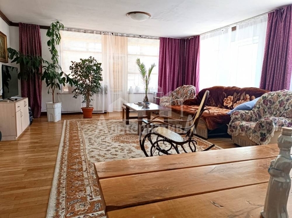 
   Продам дом, 320 м², Кисловодск

. Фото 4.