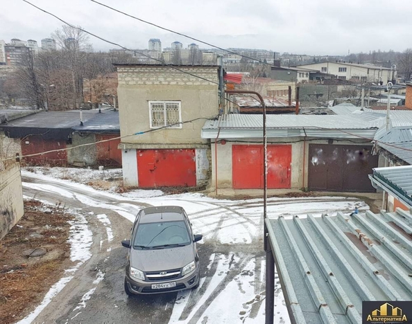 
  Продается гараж, 106 м², Титова ул
. Фото 2.
