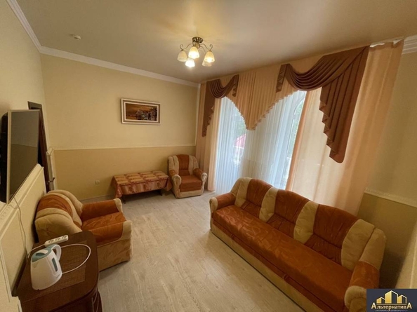 
   Продам гостиницу, 980 м², Софьи Перовской ул

. Фото 3.