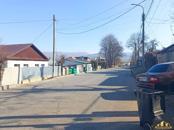 
   Продам отдельностоящее здание, 46 м², Умара Алиева ул

. Фото 3.