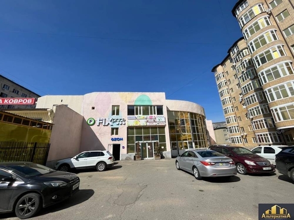 
  Сдается универсальное помещение 560 м². Фото 1.