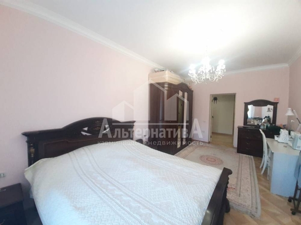 
  Продается 2-комн. квартира, 97 м², Революции ул
. Фото 11.