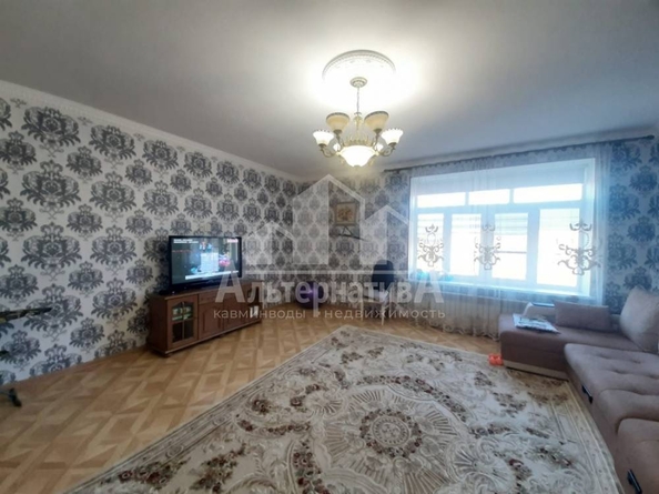 
   Продам 2-комнатную, 97 м², Революции ул

. Фото 7.