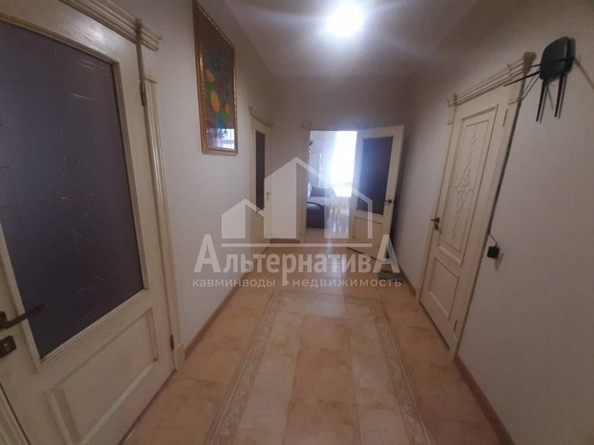 
   Продам 2-комнатную, 97 м², Революции ул

. Фото 17.