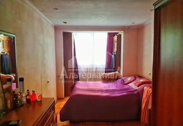 
   Продам 2-комнатную, 42.2 м², Ленинградская ул

. Фото 5.