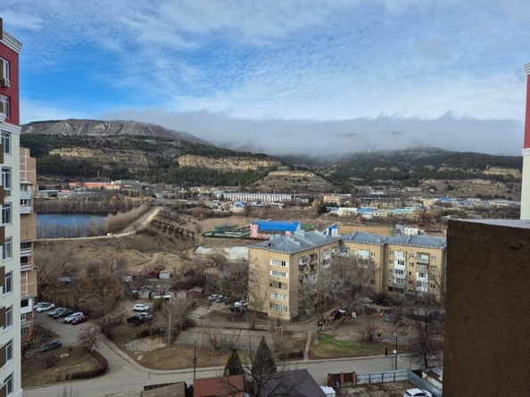 
  Продается 2-комн. квартира, 53.2 м², Окопная ул
. Фото 5.