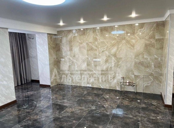 
  Продается 2-комн. квартира, 62 м², Украинская ул
. Фото 1.