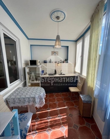 
   Продам 2-комнатную, 76 м², Кирова ул

. Фото 6.