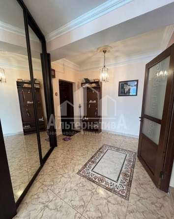 
   Продам 2-комнатную, 76 м², Кирова ул

. Фото 7.