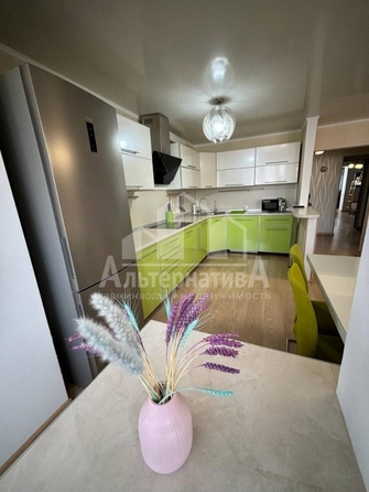 
  Продается 3-комн. квартира, 80 м², Водопойная ул
. Фото 3.