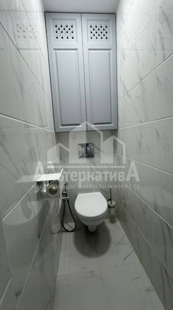 
   Продам 2-комнатную, 56 м², Ленинградская ул

. Фото 18.