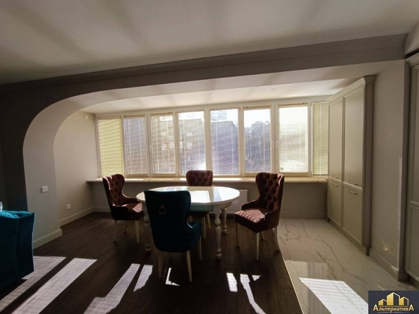 
  Продается 3-комн. квартира, 124 м², Жуковского ул
. Фото 4.