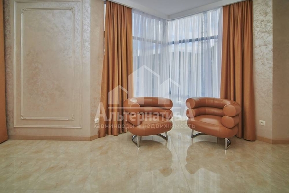 
  Продается 4-комн. квартира, 200 м², Шаумяна ул
. Фото 10.