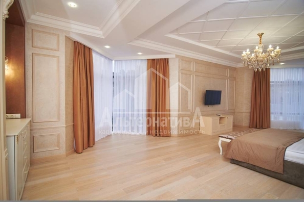 
  Продается 4-комн. квартира 200 м². Фото 22.
