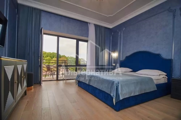 
  Продается 4-комн. квартира 200 м². Фото 8.