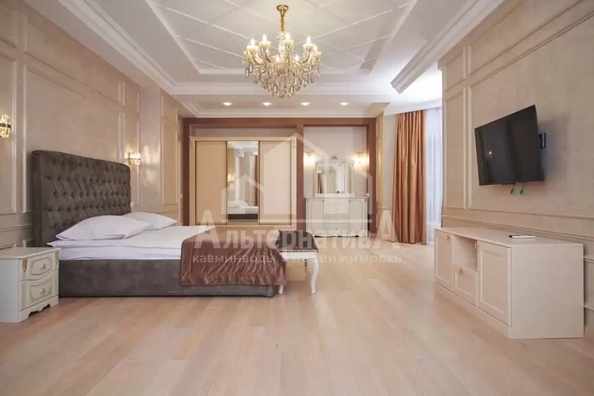 
  Продается 4-комн. квартира 200 м². Фото 20.