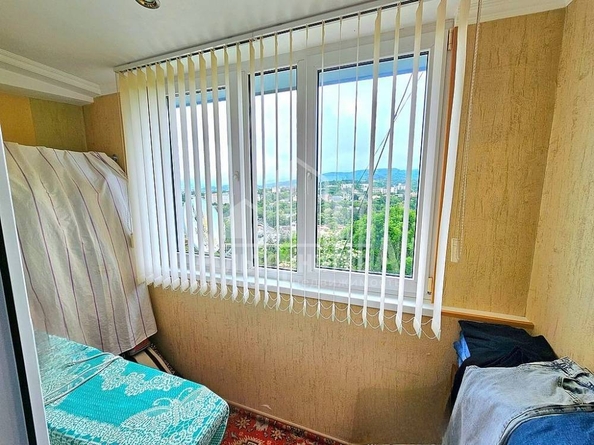 
  Продается 2-комн. квартира, 48 м², Крутая дорога ул
. Фото 10.