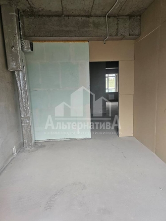 
   Продам 2-комнатную, 72 м², Декабристов ул

. Фото 4.