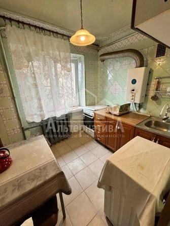 
   Продам 3-комнатную, 60 м², Андрея Губина ул

. Фото 2.