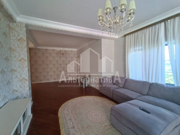 
   Продам 4-комнатную, 200 м², Шаумяна ул

. Фото 12.