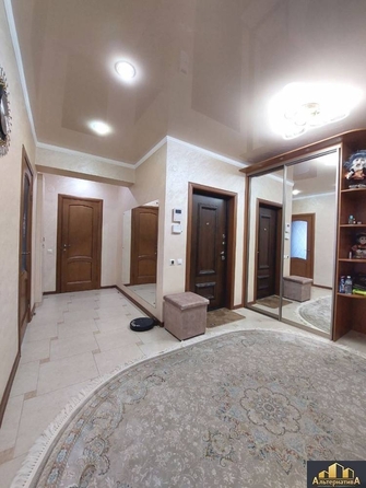 
   Продам 3-комнатную, 82.3 м², Марцинкевича ул

. Фото 8.