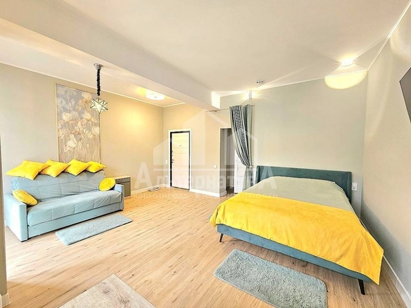 
  Продается 3-комн. квартира, 80 м², Декабристов ул
. Фото 5.