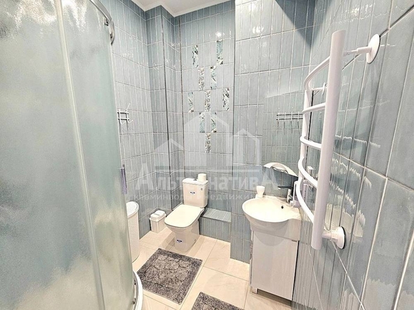 
  Продается 3-комн. квартира, 80 м², Декабристов ул
. Фото 10.