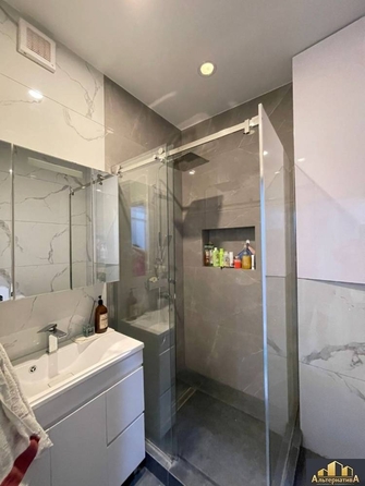 
  Продается 2-комн. квартира, 71 м², Целинная ул
. Фото 12.