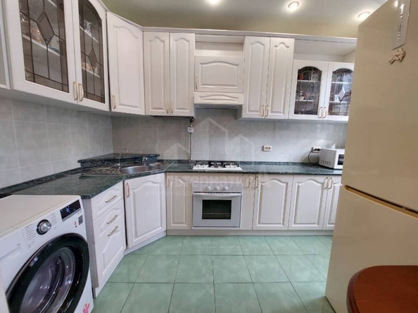 
  Продается 3-комн. квартира, 75.5 м², Велинградская ул
. Фото 5.