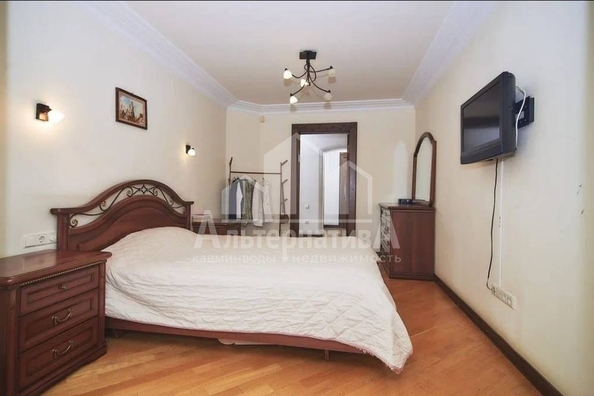 
  Продается 4-комн. квартира, 138 м², Набережная ул
. Фото 19.