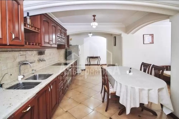 
  Продается 4-комн. квартира 138 м². Фото 3.
