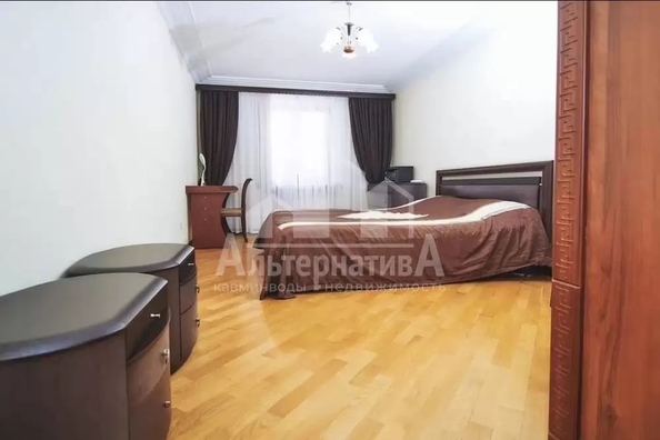 
  Продается 4-комн. квартира 138 м². Фото 24.