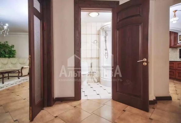 
  Продается 4-комн. квартира 138 м². Фото 28.