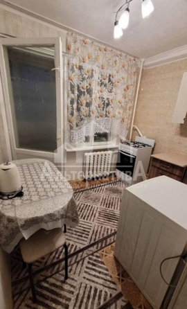 
   Продам 1-комнатную, 30 м², Андрея Губина ул

. Фото 2.