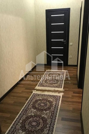 
   Продам 2-комнатную, 74 м², Революции ул

. Фото 7.