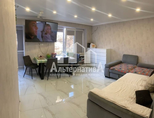 
  Продается 3-комн. квартира, 70 м², 40 лет Октября ул
. Фото 2.