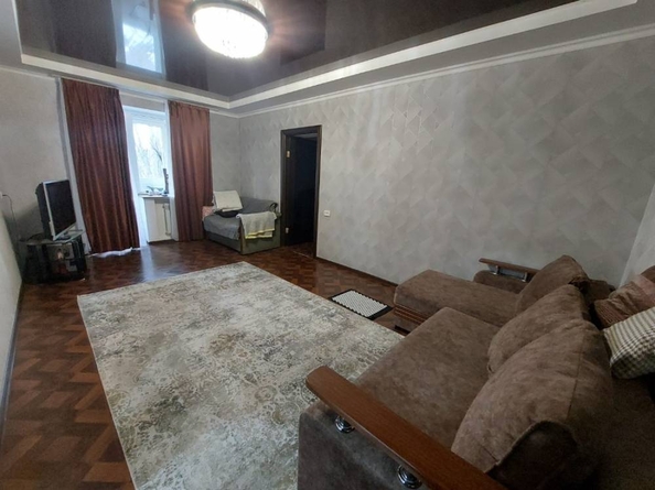 
  Продается 2-комн. квартира 57.2 м². Фото 1.