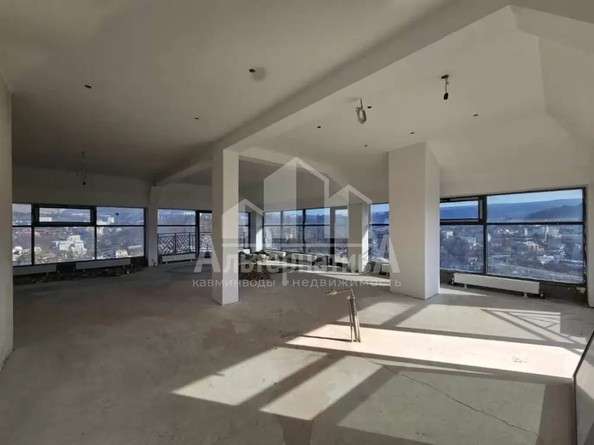 
  Продается 3-комн. квартира 213 м². Фото 3.