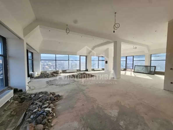 
  Продается 3-комн. квартира 213 м². Фото 4.