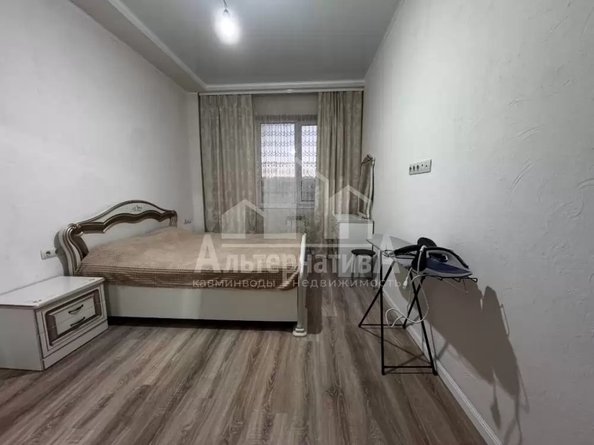 
  Продается 2-комн. квартира 67.8 м². Фото 1.