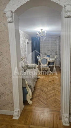 
  Продается 4-комн. квартира, 92 м², Велинградская ул
. Фото 7.