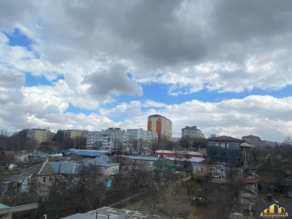 
  Продается 2-комн. квартира, 52.2 м², Красивая ул
. Фото 8.