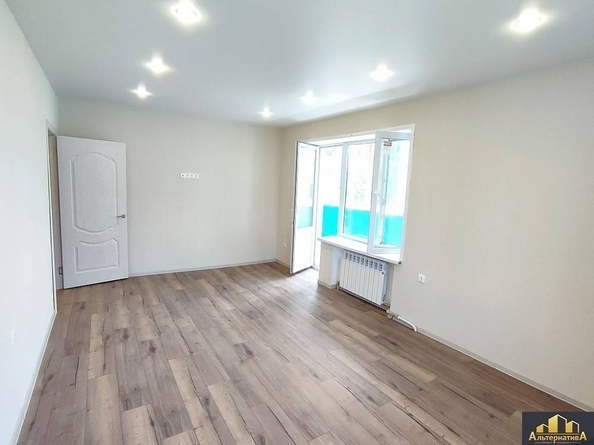 
  Продается 2-комн. квартира, 54.6 м², Фоменко ул
. Фото 2.