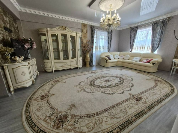 
  Продается 2-комн. квартира, 55 м², Азербайджанская ул
. Фото 3.