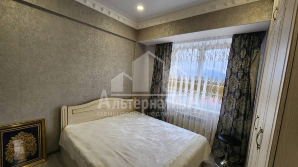 
   Продам 2-комнатную, 55 м², Азербайджанская ул

. Фото 12.